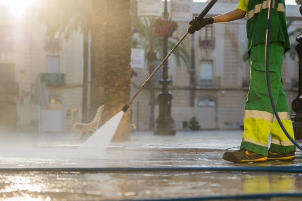 Best Playground Equipment Cleaning  in Manassas Park, VA